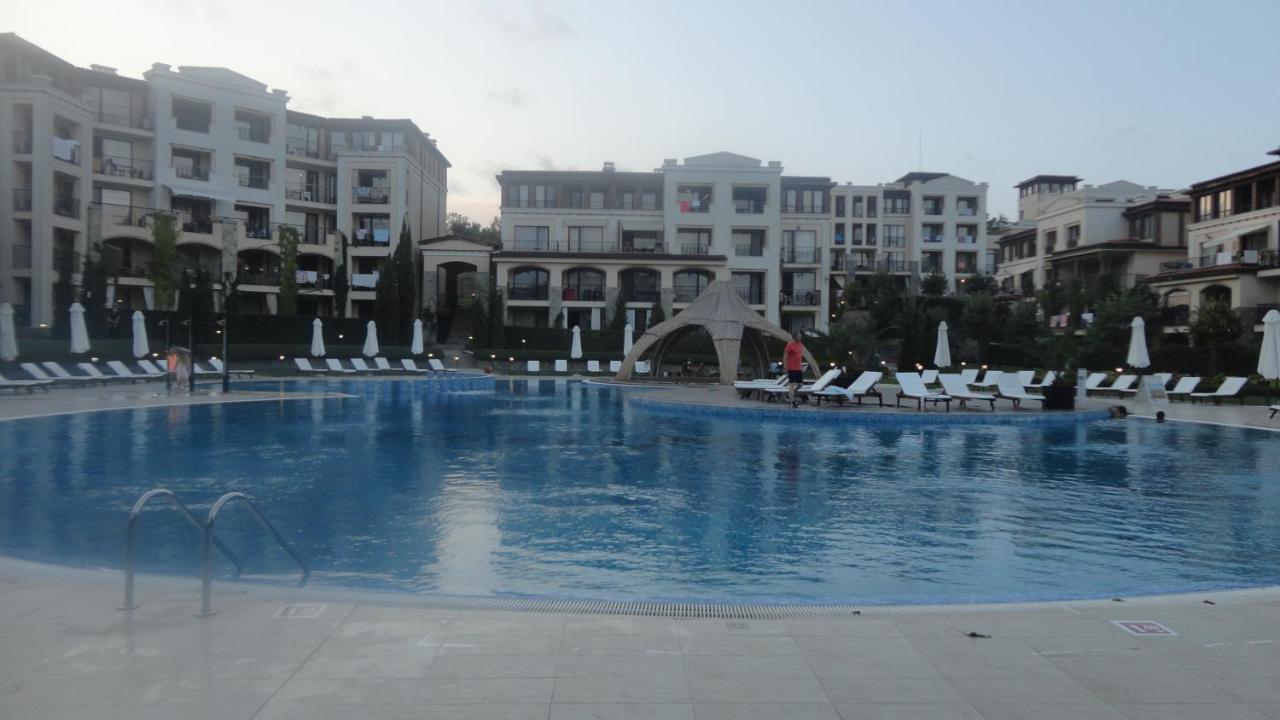 Apartment In Green Beach Resort Kavatsi Созопол Екстериор снимка